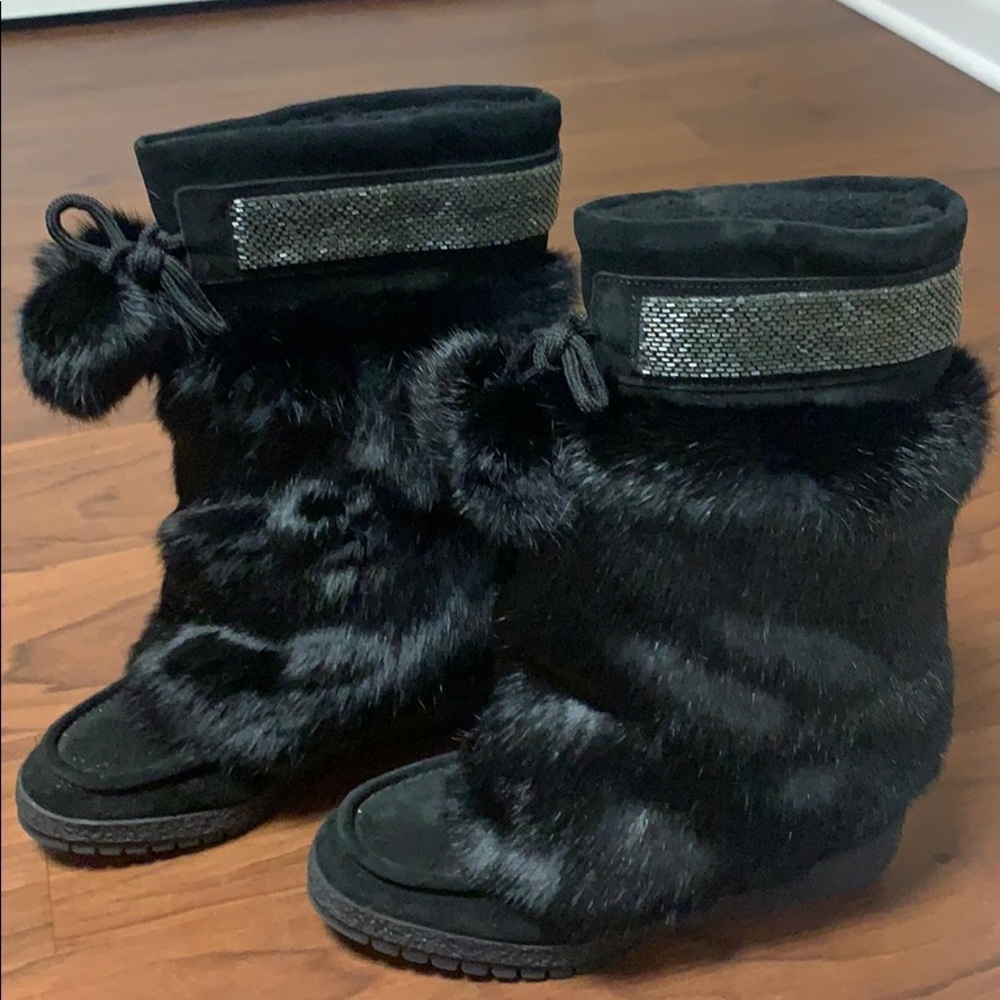 NEW ! Black Coach Maryann Suede & Rabbit Furr Boots - Picture 3 of 6